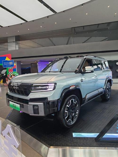 广州321比亚迪方程豹硬派越野的爆款，英菲尼迪35周年与你共成长